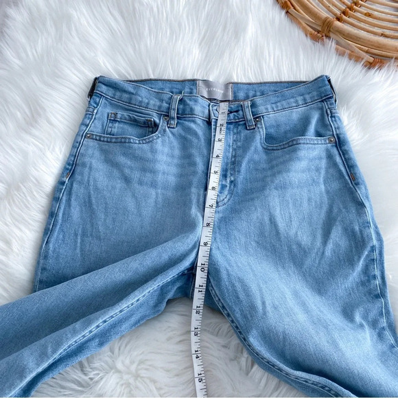 Everlane Straight Leg Denim Jeans Distressed Raw Hem Light Blue High Waisted - Picture 10 of 12